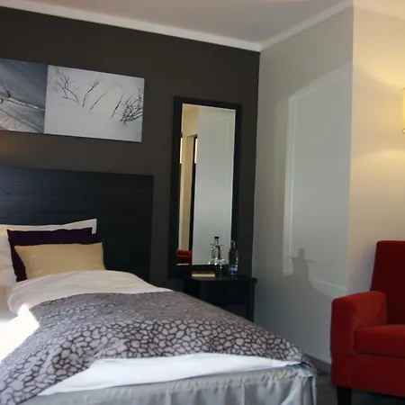 Sørmarka Konferansehotell Hotell 3*