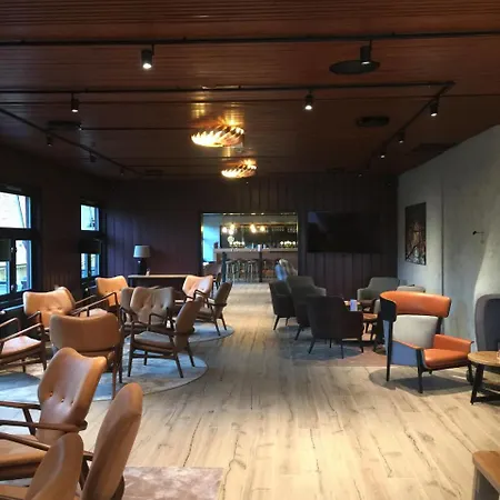 索马卡会议酒店 酒店